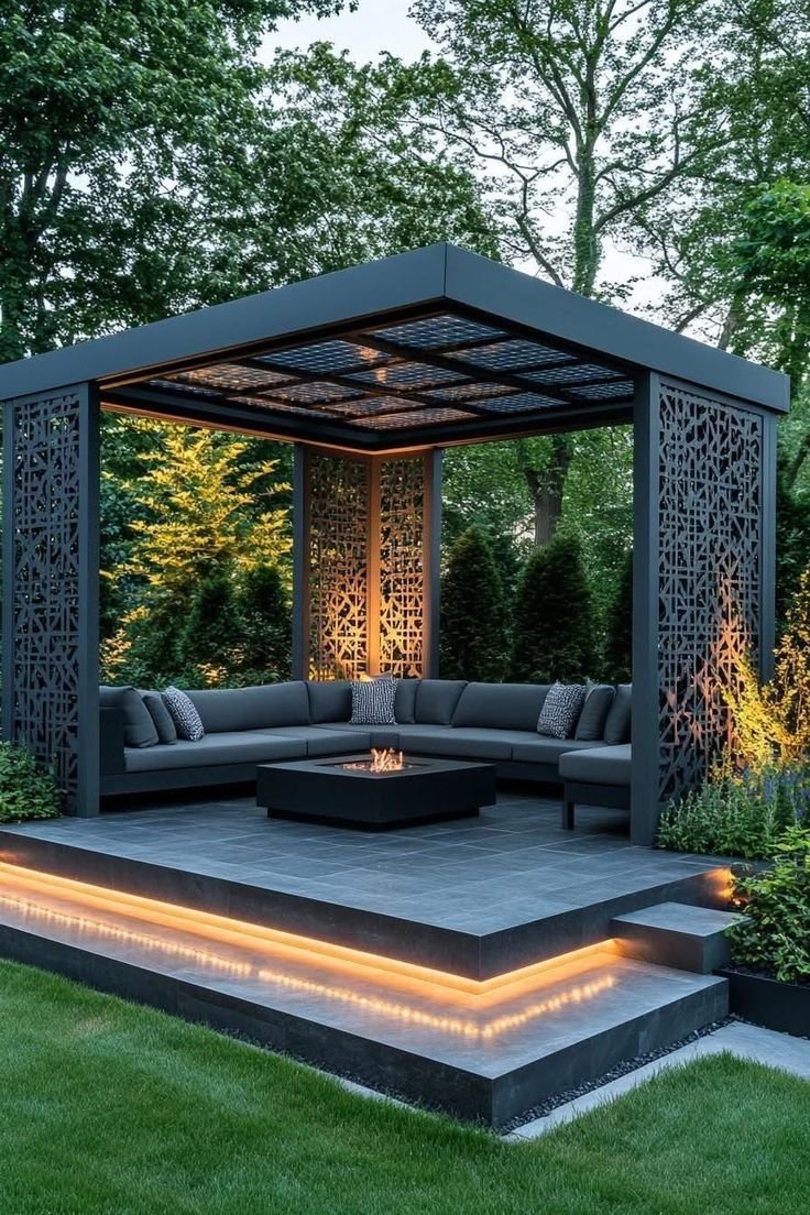 Fire Pit Lounge